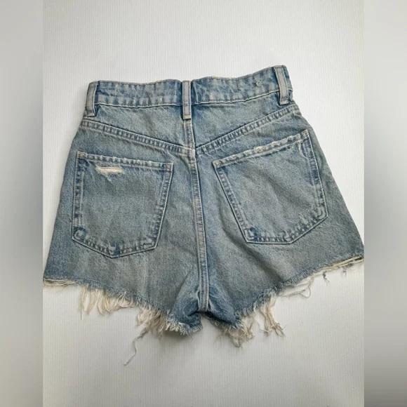ZARA High-Waisted Distressed Denim Shorts – Size 0 – Light Wash Vintage Style - Picture 3 of 7